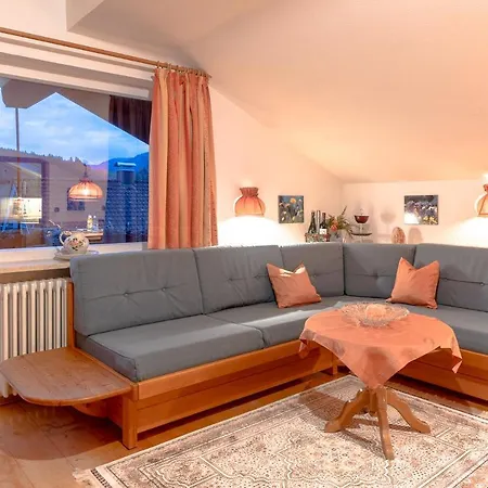 Eleonore Apartment
